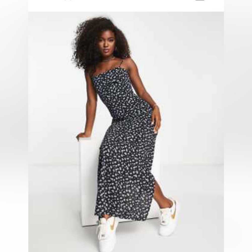 Glamorous Black  Floral Maxi dress 12